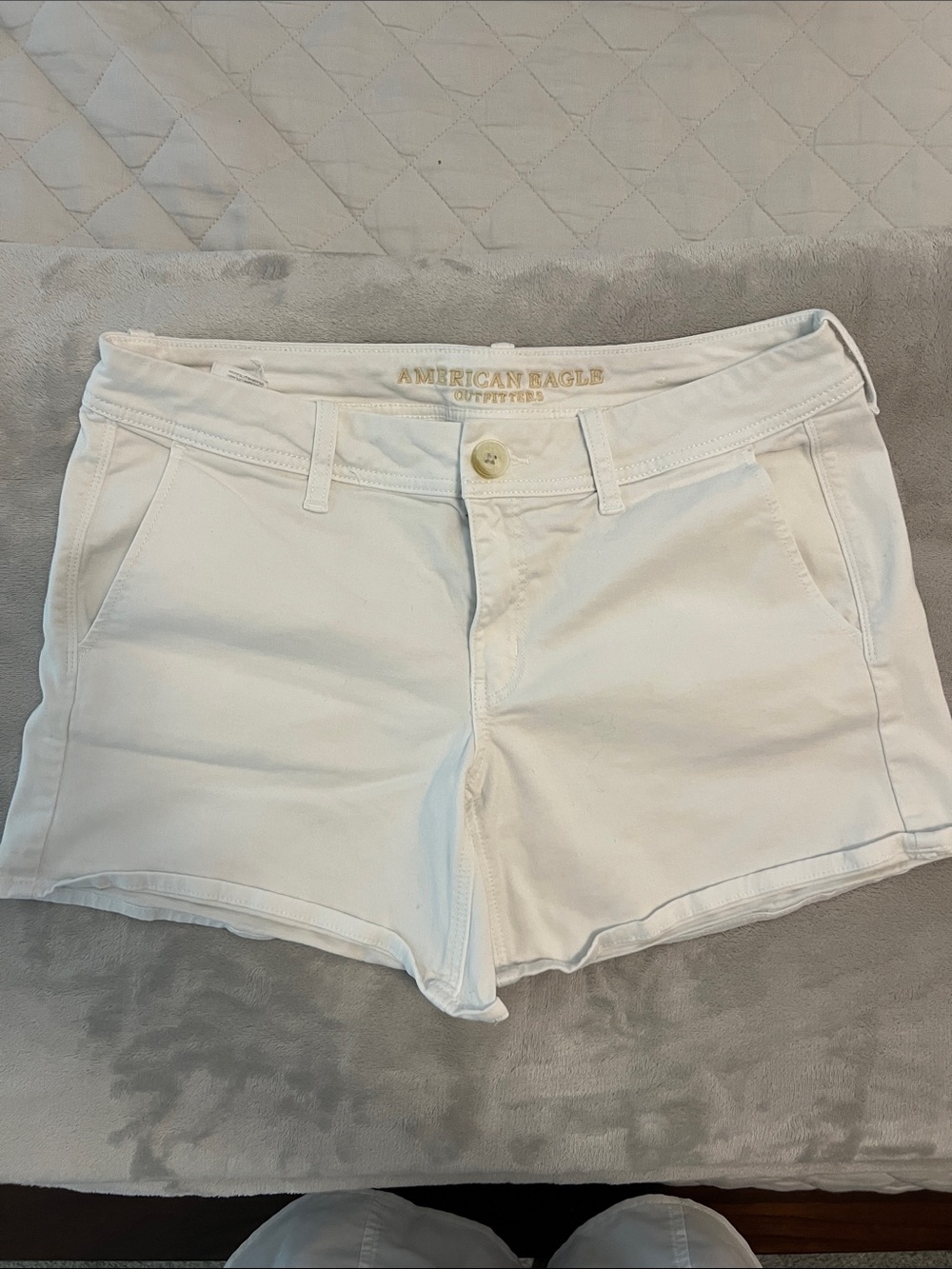 American Eagle Outfitters White Women's Shorts